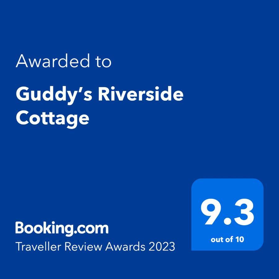 Nausori Guddy'S Riverside Cottage מראה חיצוני תמונה